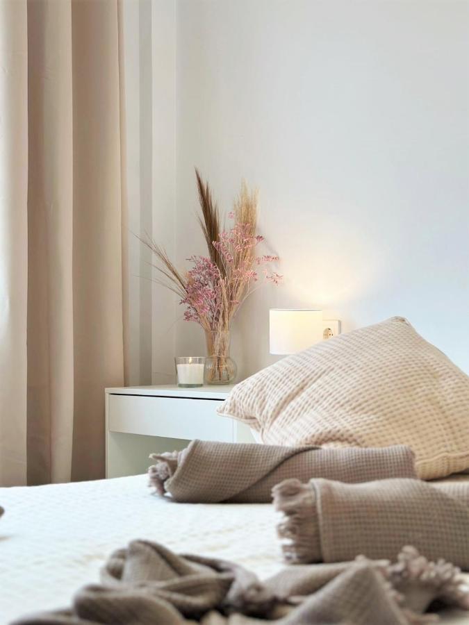 Your Sunny & Spacious Portview Appartement Valence